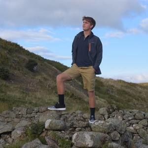 Meet your Posher, Connor